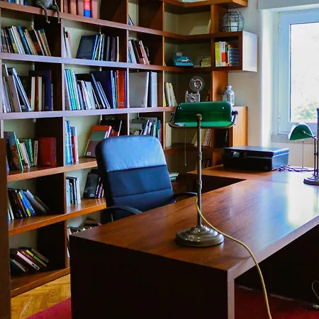 Flh Alcantara Stylish Duplex With Terrace ליסבון