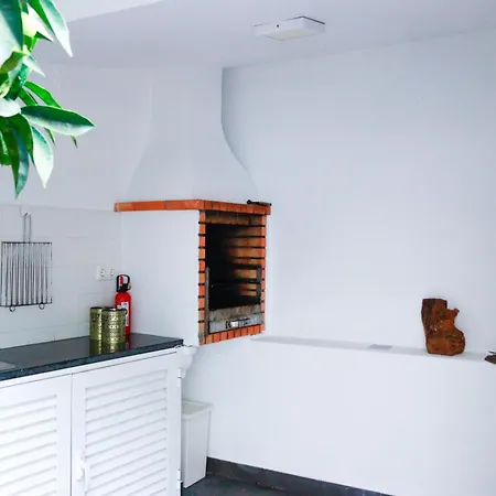 Flh Alcantara Stylish Duplex With Terrace *